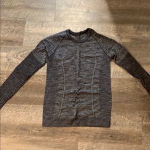 Lululemon Swiftly Tech Long Sleeve